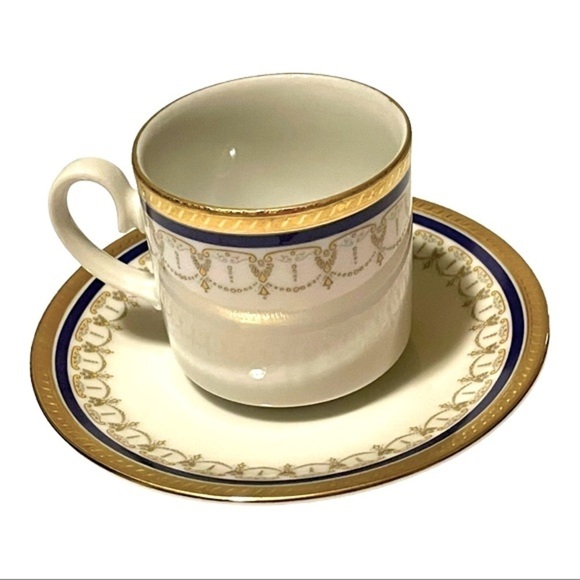 DEMITASSE flat cup/saucer Tirschenreuth Bavaria Germany blue/gold gilt trim - Picture 4 of 7